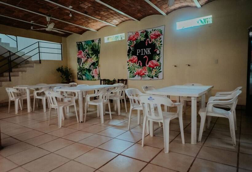 فندق Bungalows Los Flamingos