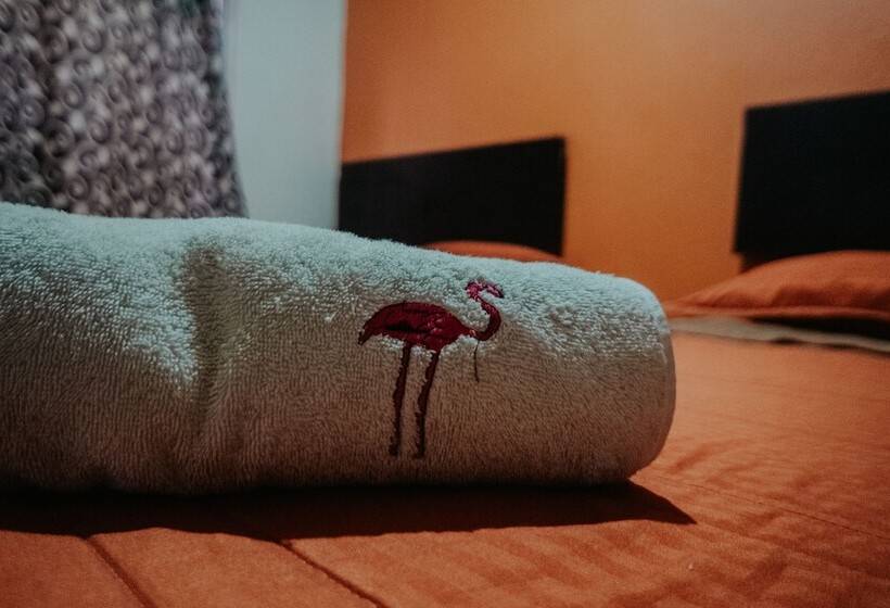 فندق Bungalows Los Flamingos