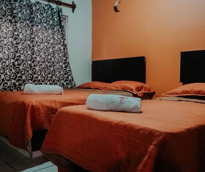 فندق Bungalows Los Flamingos