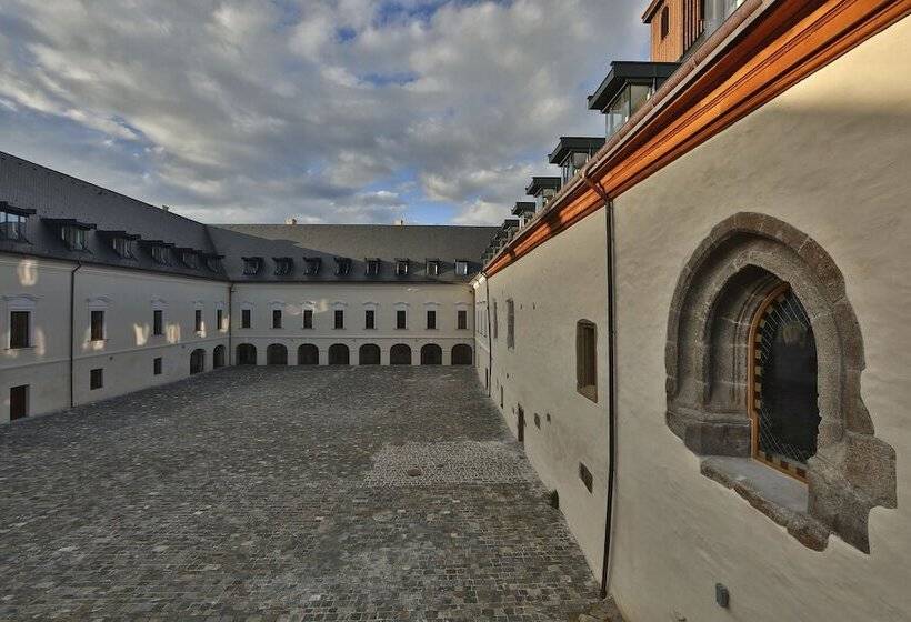 فندق Grand Vígľaš