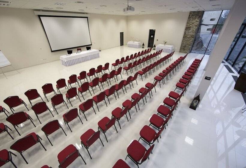 فندق Grand Vígľaš