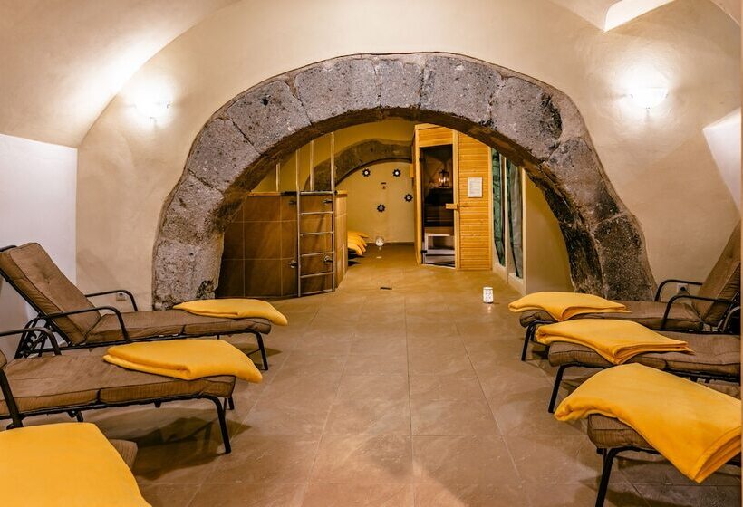 فندق Grand Vígľaš