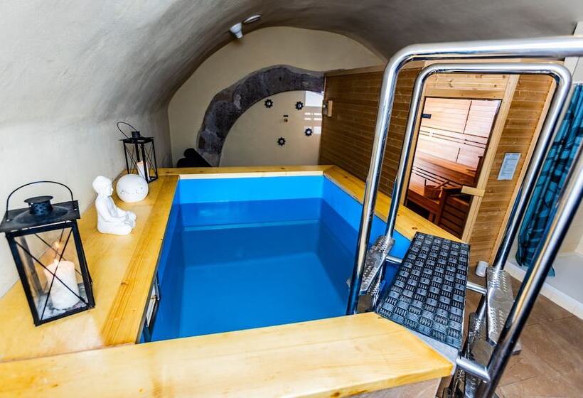 فندق Grand Vígľaš