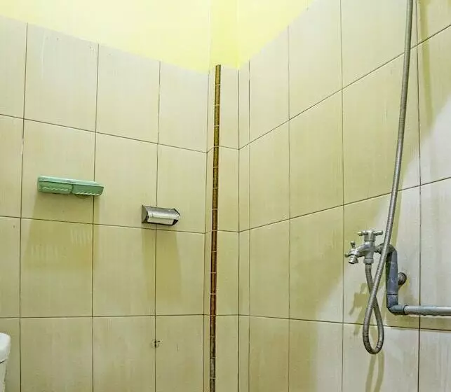 هتل Oyo 3214 Puri Amalia