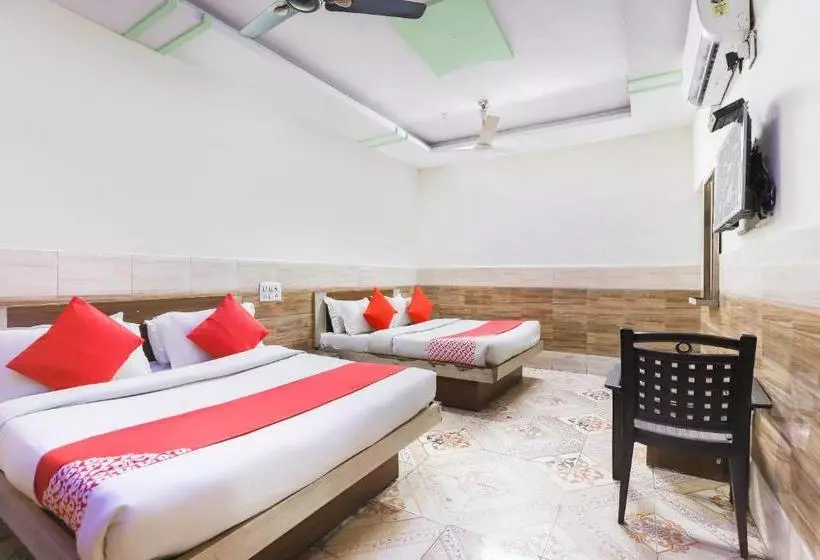 ホテル Oyo 69354  Sher  E  Punjab