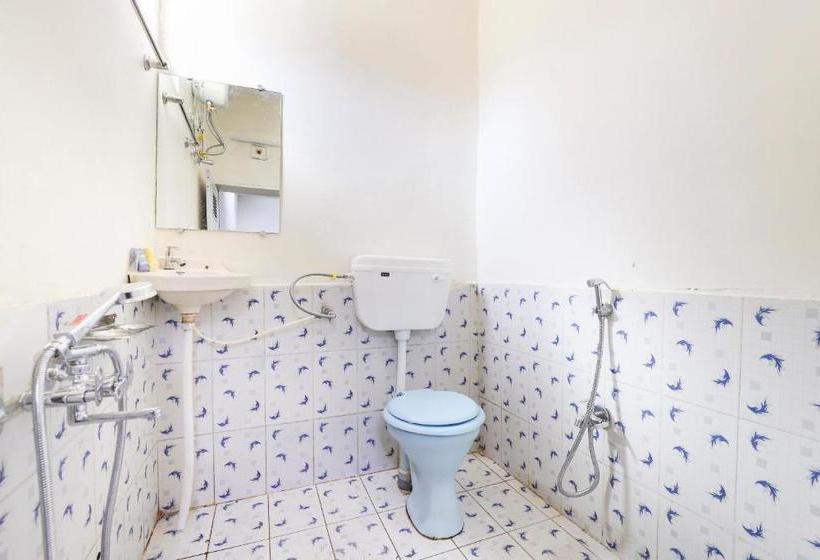 בית מלון כפרי Oyo 69354 Sher E Punjab