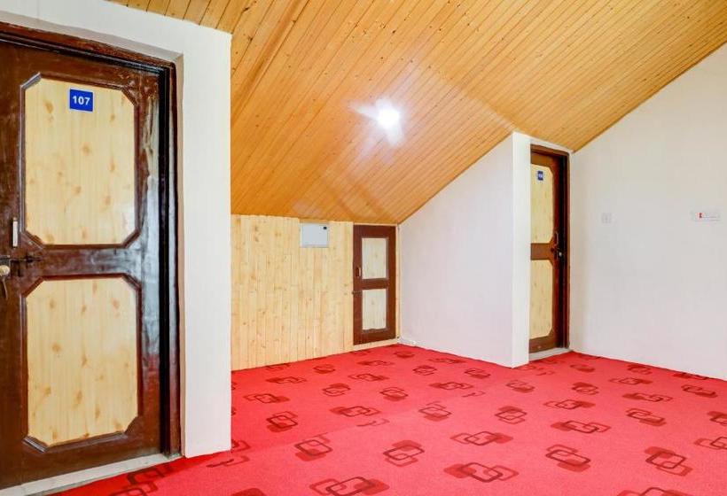 Hotel Oyo 72110 Malik Palace