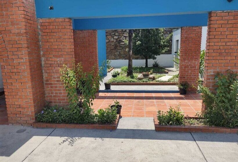 Пансион Antique Casa De Huespedes Barrio Antiguo