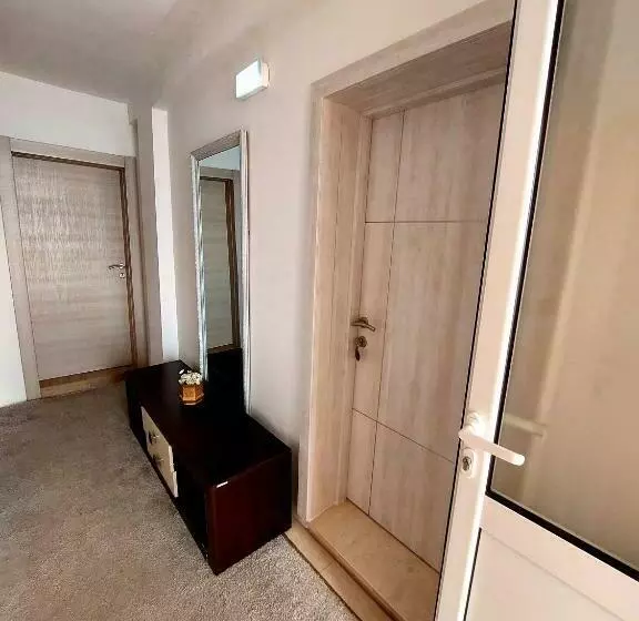 پانسیون Apartments And Rooms Lijesevic