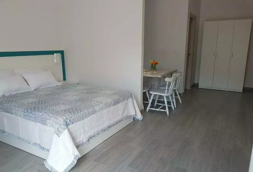 پانسیون Apartments And Rooms Lijesevic