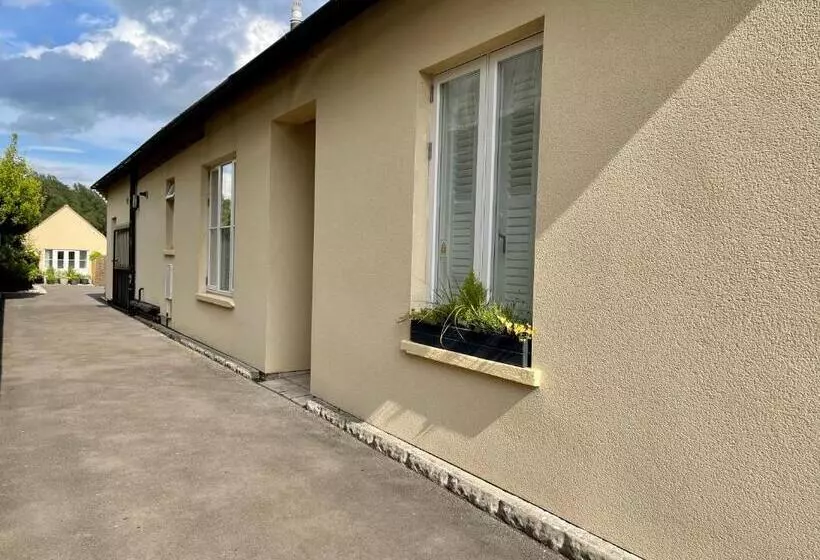 ペンション Cotswold Hare