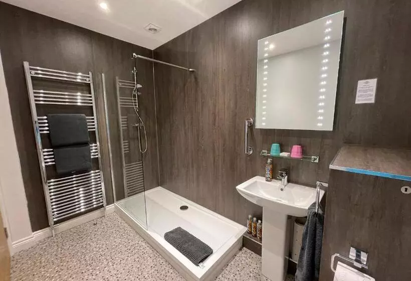 ペンション Cotswold Hare