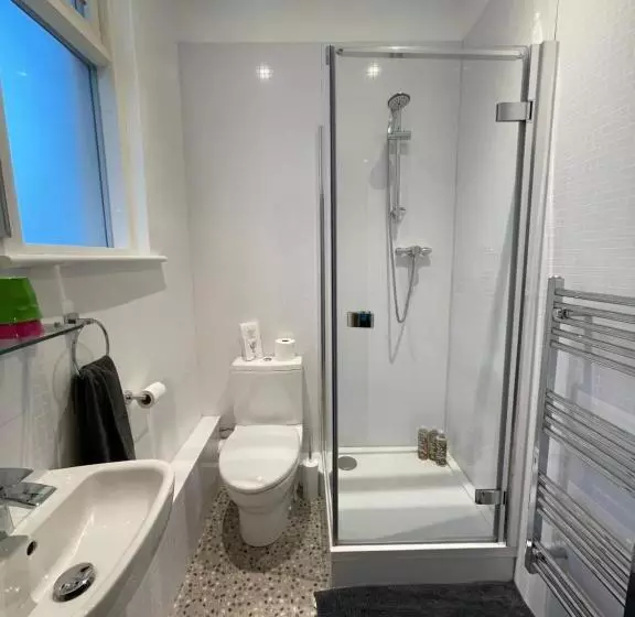 ペンション Cotswold Hare