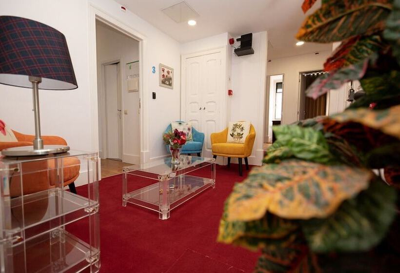 پانسیون Inn   Chiado Boulevard Guest House