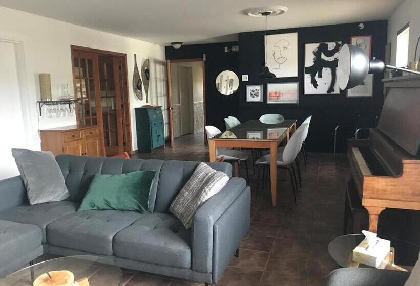 فندق صغير Maison De Vébron