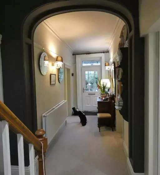 ベッドアンドブレックファースト Kentwood Guest House