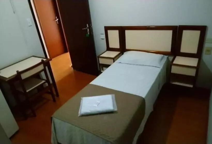 ホテル Marcos Palace