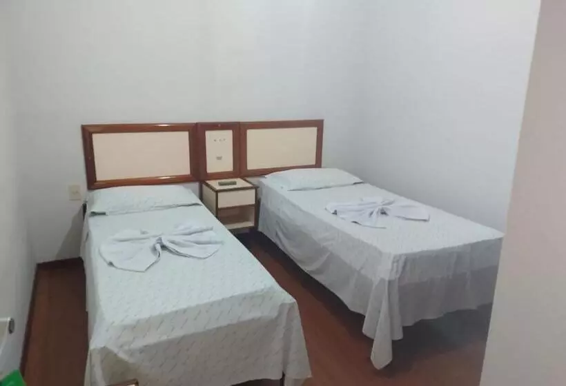 ホテル Marcos Palace