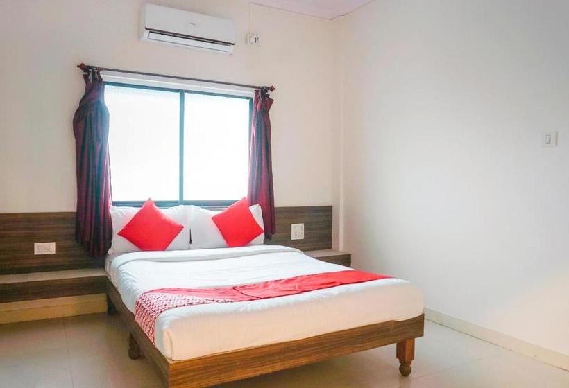 Hotelli Oyo 37769 Chaitanya