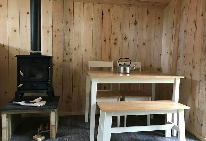 בית מלון כפרי Wildwoodz Cabins