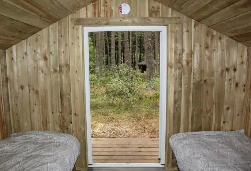 Hotelli Wildwoodz Cabins