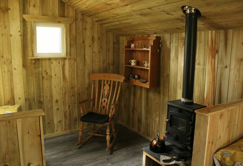 בית מלון כפרי Wildwoodz Cabins