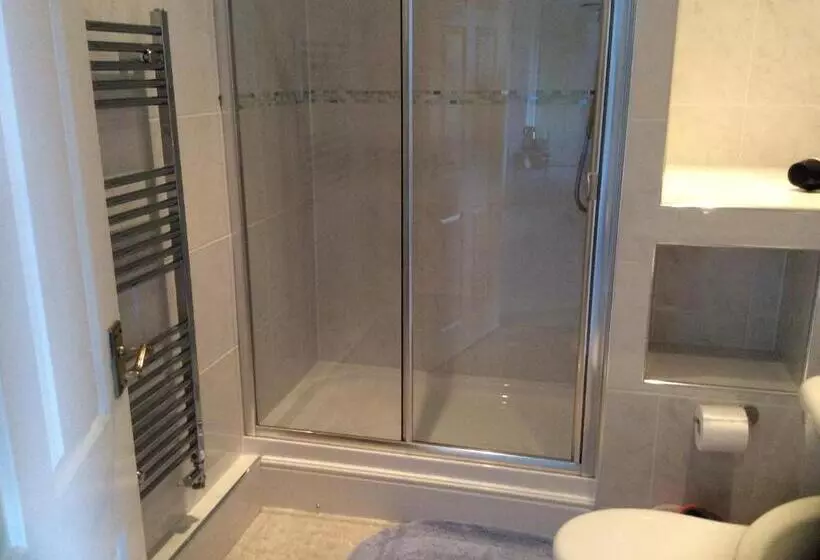 Majatalo Mill Farm B&b