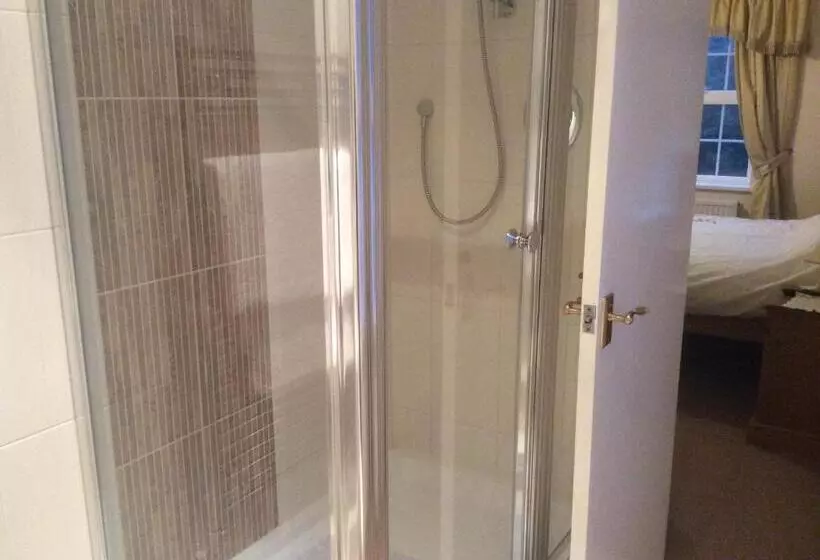 Majatalo Mill Farm B&b