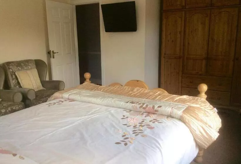 Majatalo Mill Farm B&b