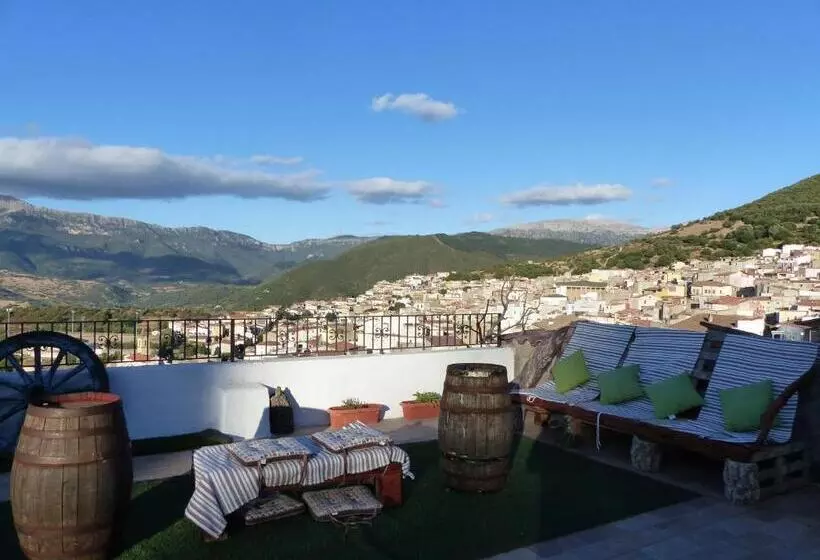 B&b Il Portico Orgosolo