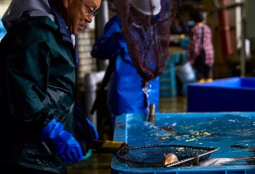 ベッドアンドブレックファースト Cafe & Bb Guri