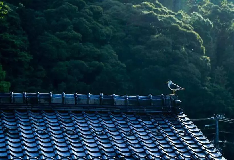 ベッドアンドブレックファースト Cafe & Bb Guri