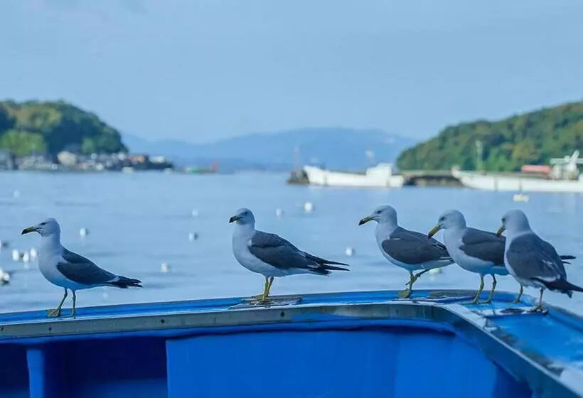 ベッドアンドブレックファースト Cafe & Bb Guri