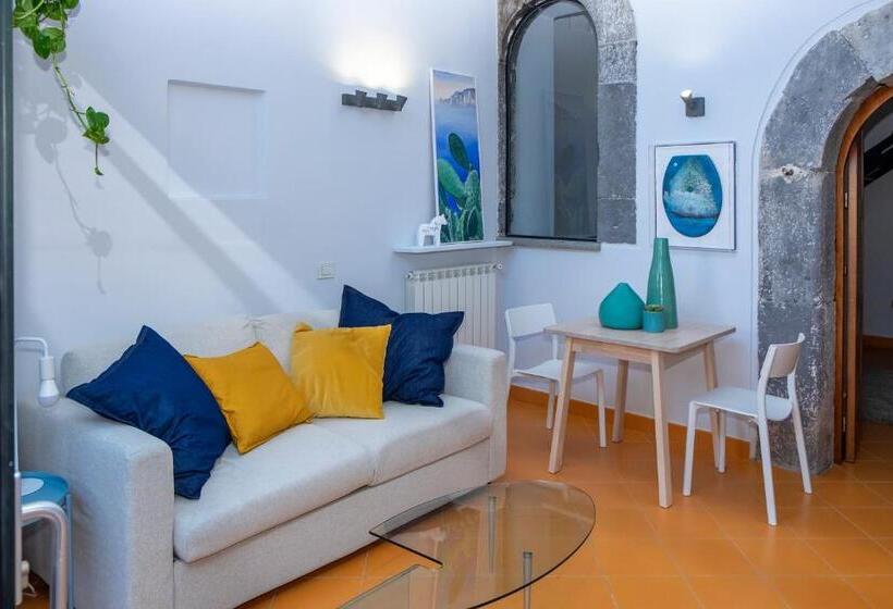 Bed & Breakfast My Place Home & Garden