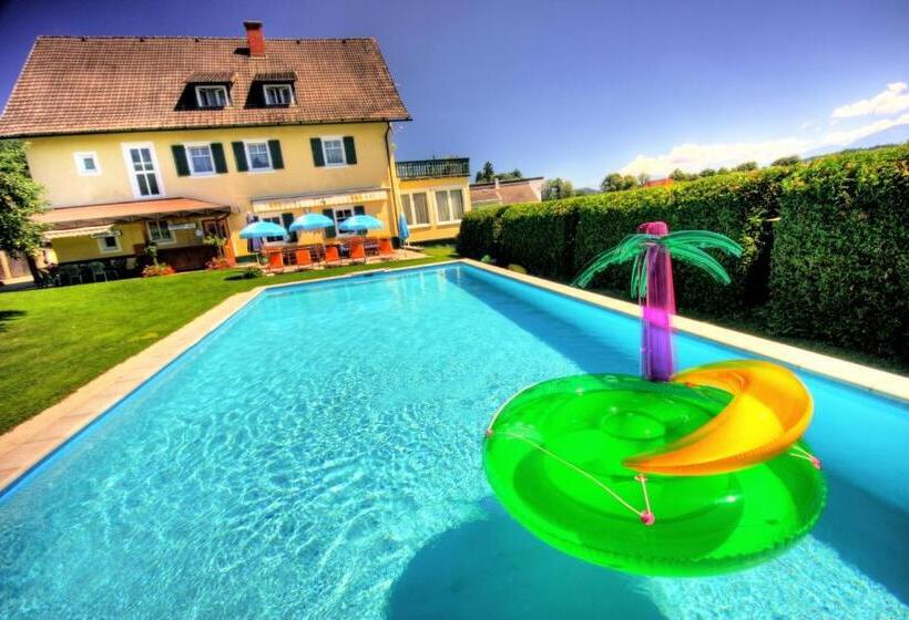 مبيت وإفطار Pension Dobernig   Contactless Check In/stay