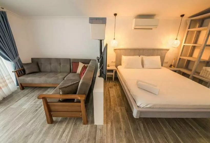 Ceylan Boutique House