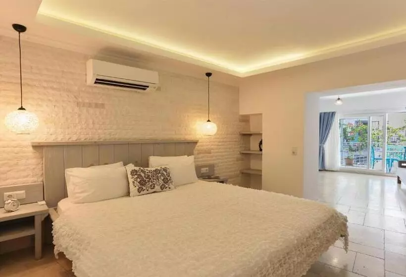 Ceylan Boutique House
