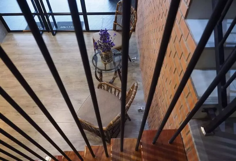 ホテル Luck Esan Loft