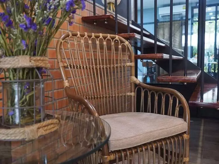 ホテル Luck Esan Loft