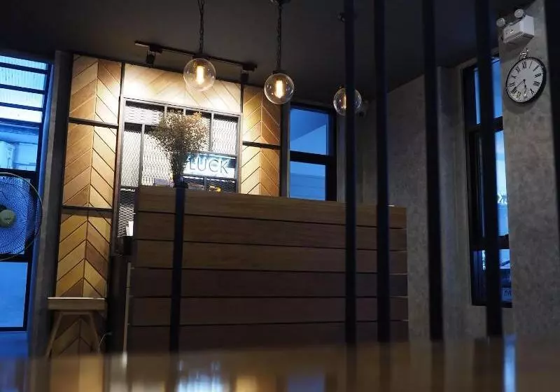 ホテル Luck Esan Loft