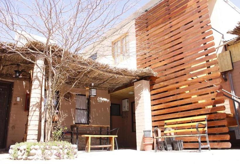 پانسیون Hostal Iquisa