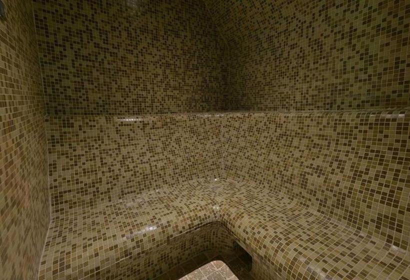 Casa Poveste Pensiunea Muzeu