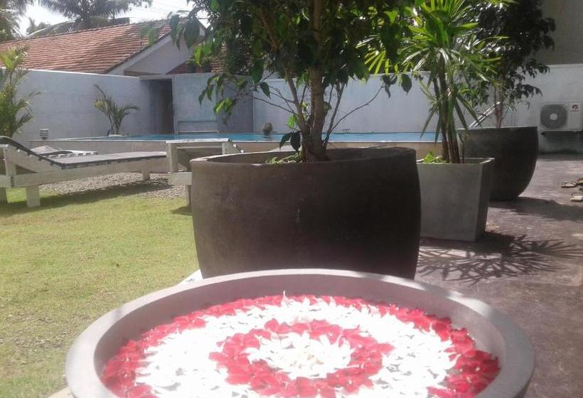 پانسیون Villa Comfort