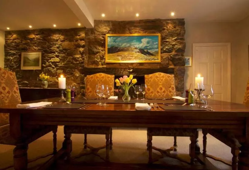 Majatalo Dolffanog Fawr