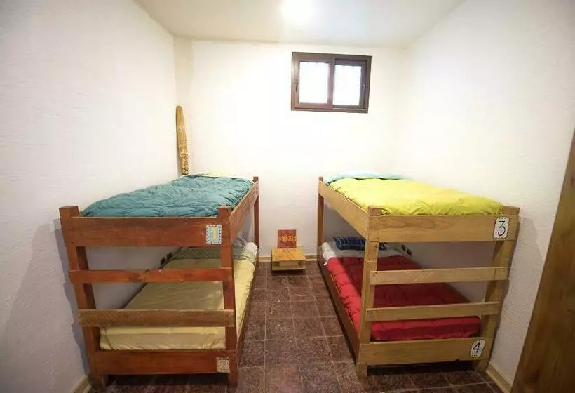 پانسیون Hostal Licanantay