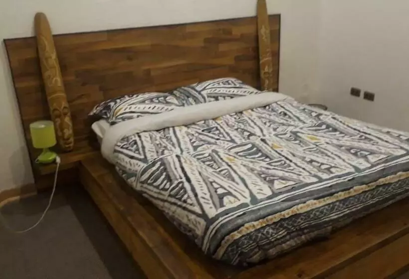 پانسیون Hostal Licanantay