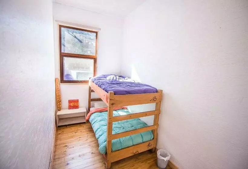 پانسیون Hostal Licanantay