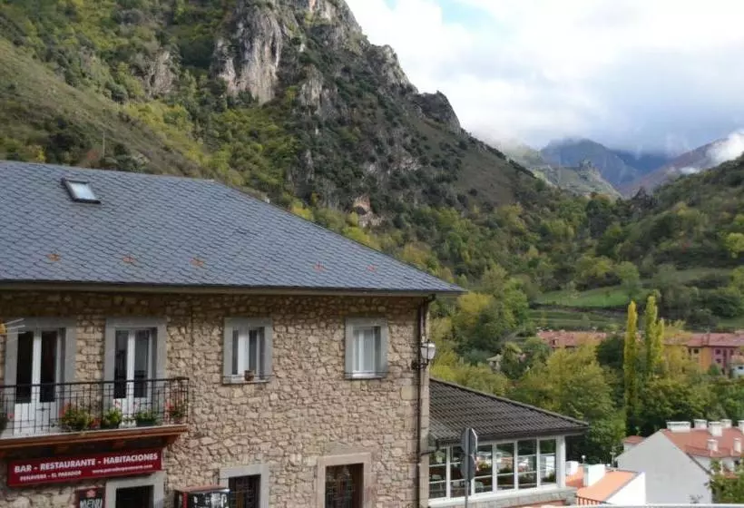 پانسیون Hostal Parador Peñavera