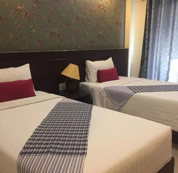 ペンション Karnmanee Place