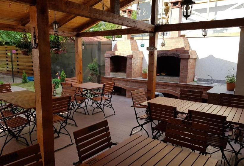 پانسیون Mar Mari S